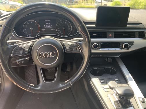 Photo 3 of 7 of 2017 Audi A4 2.0T Premium